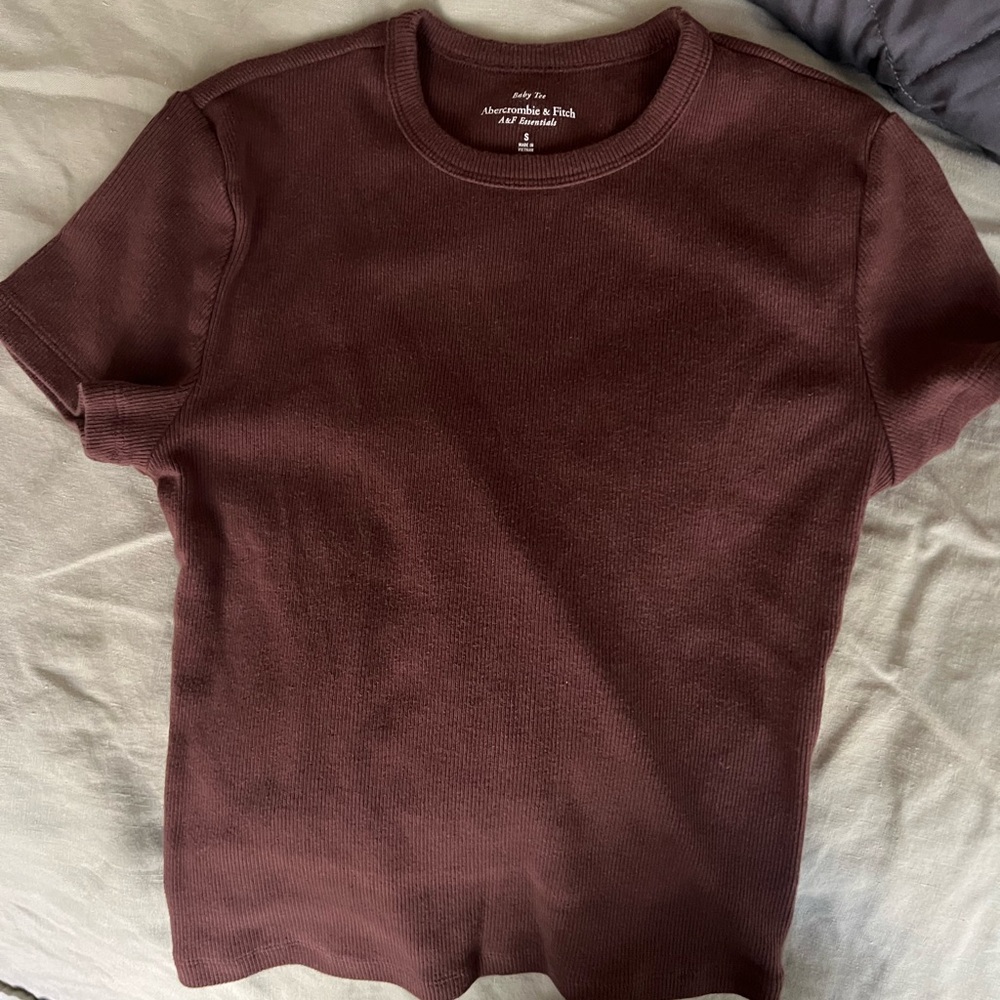 Abercrombie & Fitch Baby Tee - Brown S